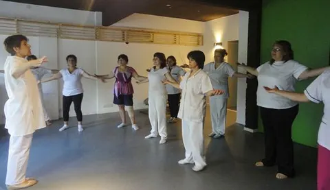 2012 . TAI CHI  en clase