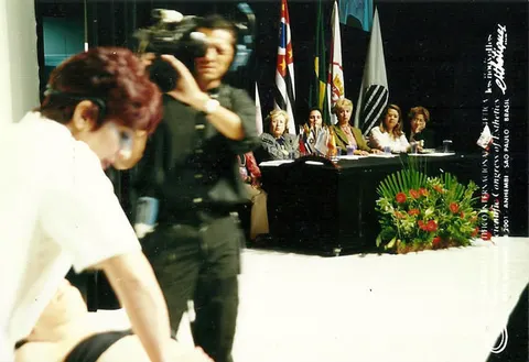2001 Sao Pablo Demostración del método en centro de congreso LNE