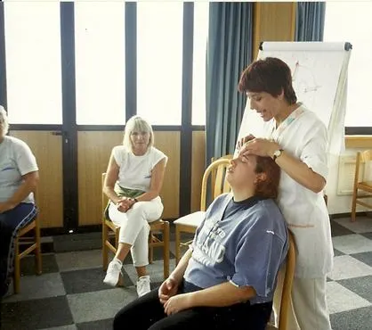1999. EGYTCIAN LIFT . Curso