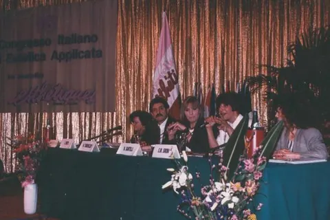 1994 Italia Congreso lne primera conferencia