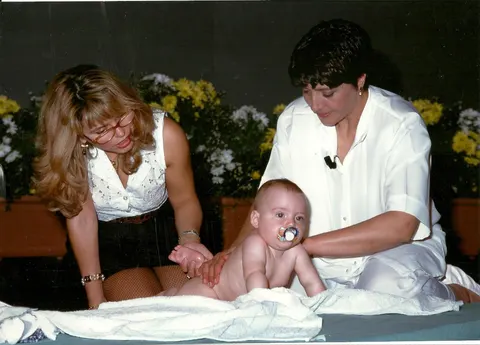 1998- MILANO- BABY MASSAGE