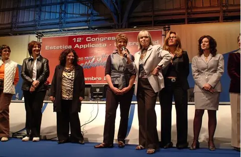 2004 Italia Bari congreso