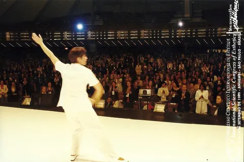 1999-CIERRE DEL CONGRESO INTERNACIONAL LNE. Sao Pablo. Italia