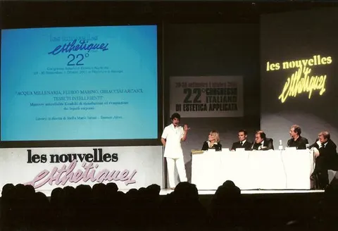 2001 Italia Milan Conferencia Central